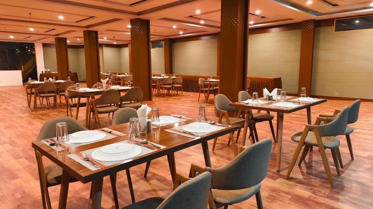 Tata Vista Resort Mall Road Manali - Centrally Heated & Air Cooled Extérieur photo