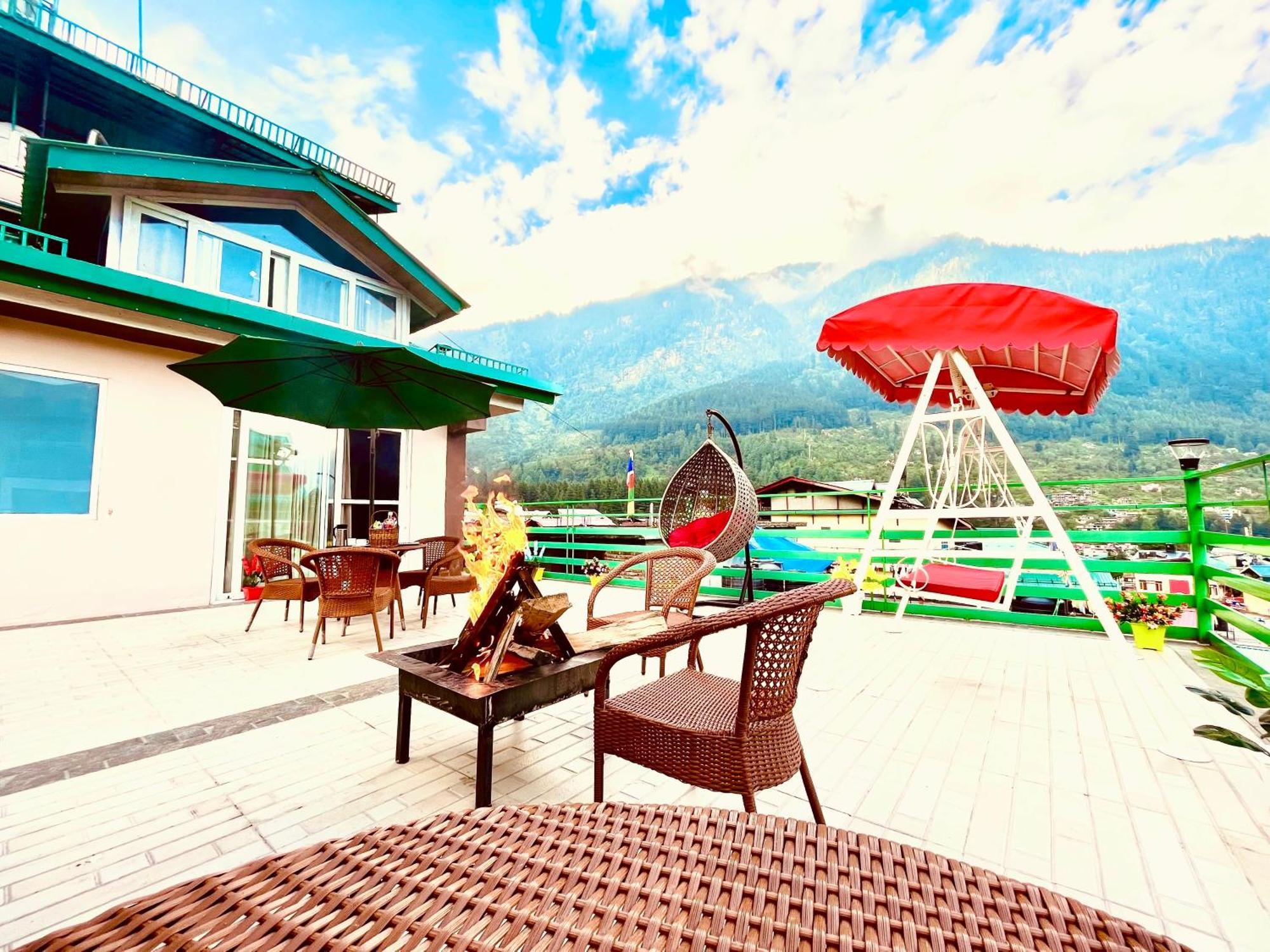 Tata Vista Resort Mall Road Manali - Centrally Heated & Air Cooled Extérieur photo