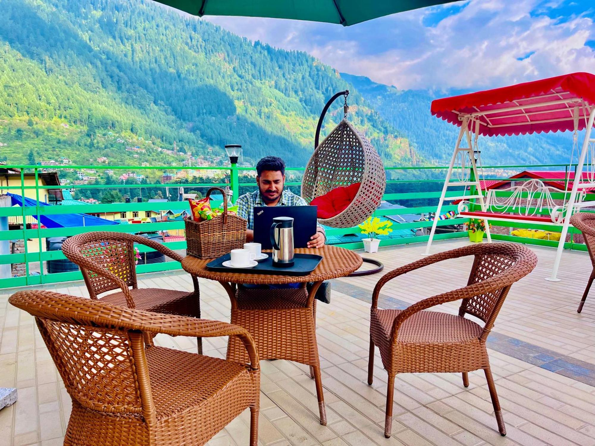 Tata Vista Resort Mall Road Manali - Centrally Heated & Air Cooled Extérieur photo