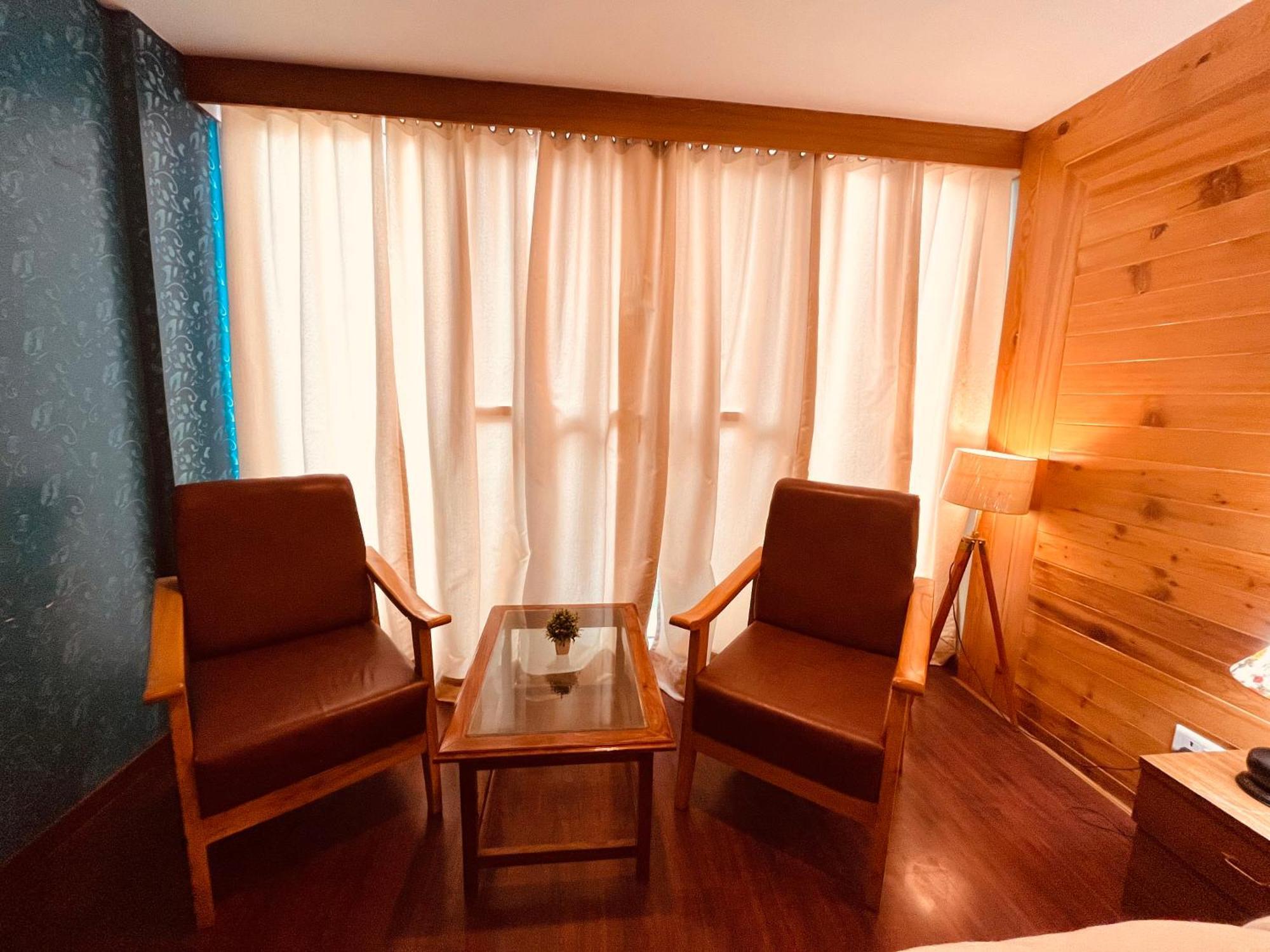 Tata Vista Resort Mall Road Manali - Centrally Heated & Air Cooled Extérieur photo