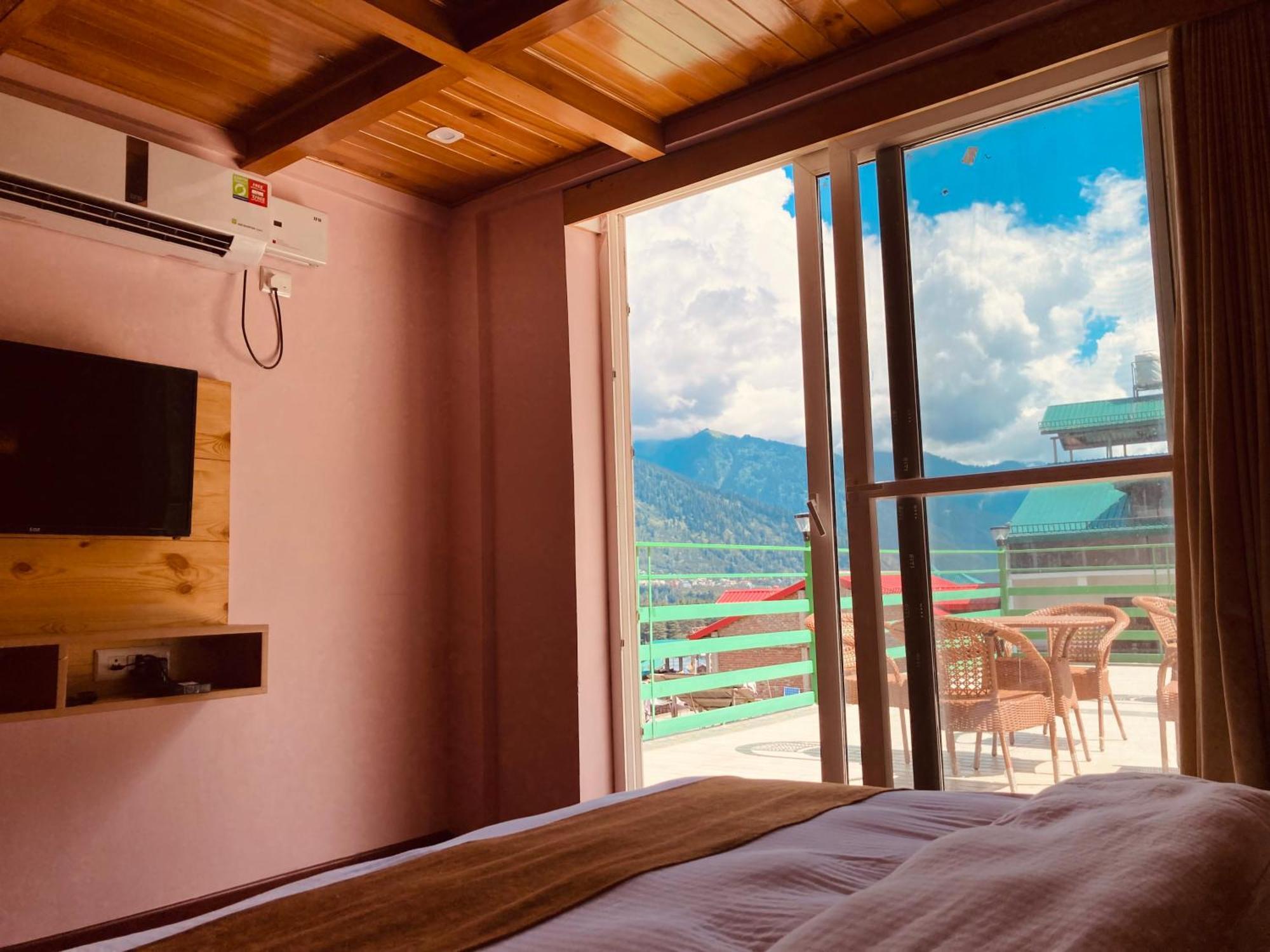 Tata Vista Resort Mall Road Manali - Centrally Heated & Air Cooled Extérieur photo