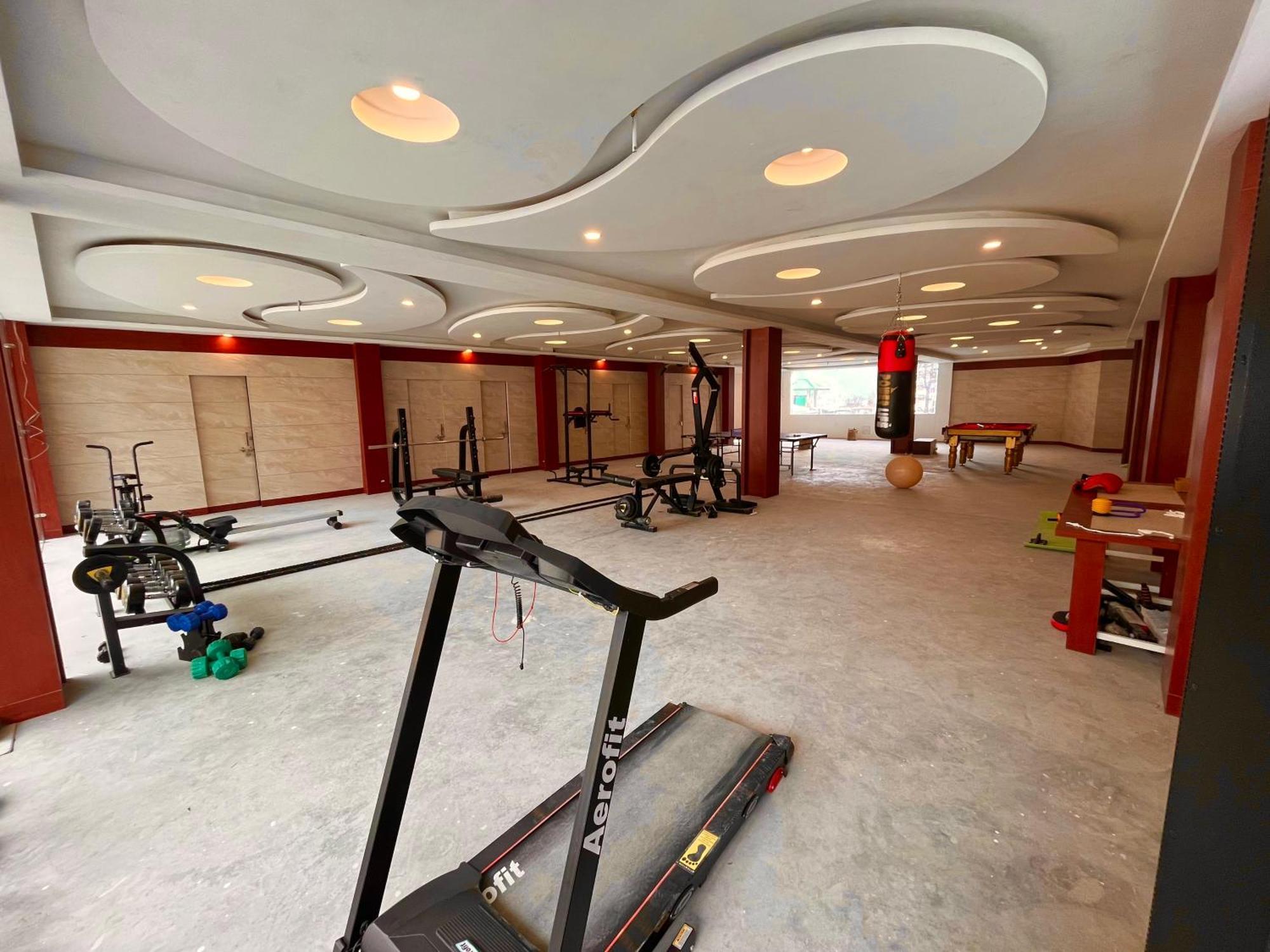 Tata Vista Resort Mall Road Manali - Centrally Heated & Air Cooled Extérieur photo